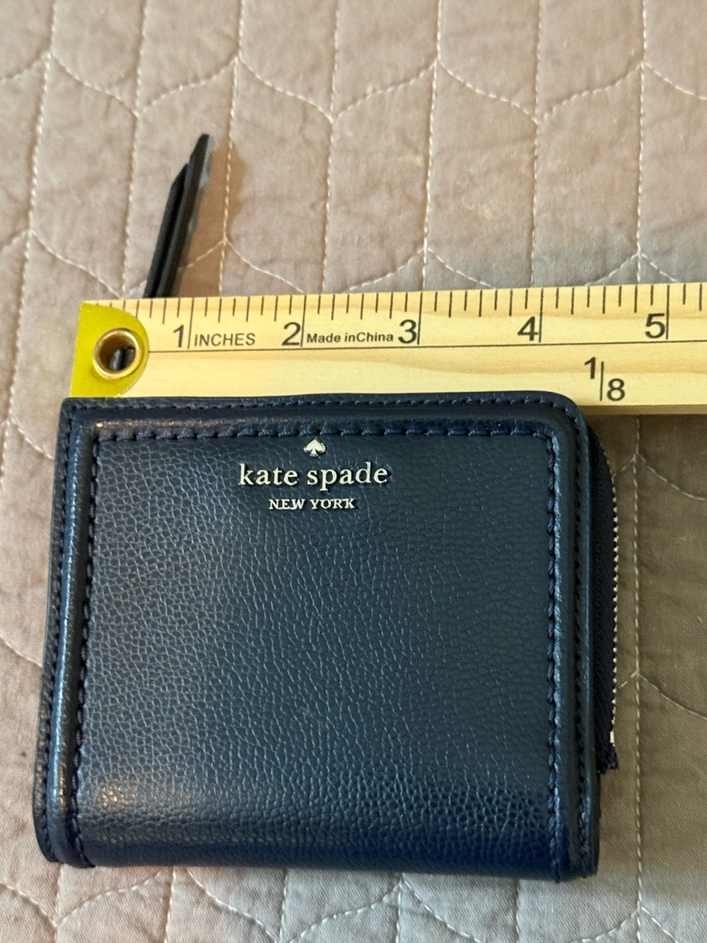 kate spade Navy Leather Patterson Drive Small Bi-Fold Wallet! - Picture 3 of 5